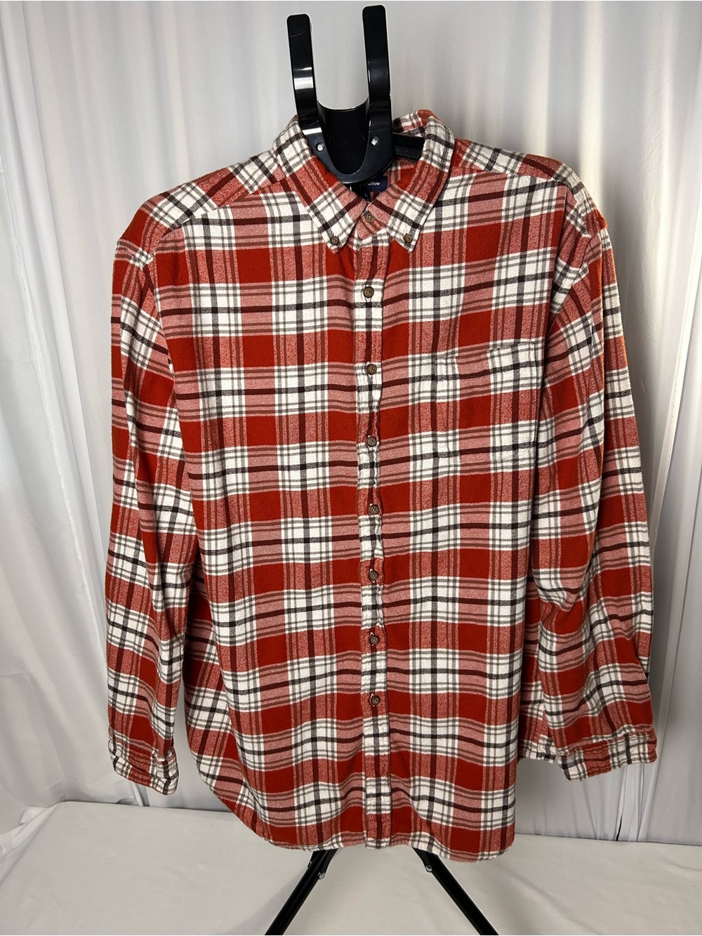 croft & barrow Red and White Plaid Button-Down Shirt